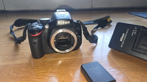 Nikon d5100 dslr - d5100, ,